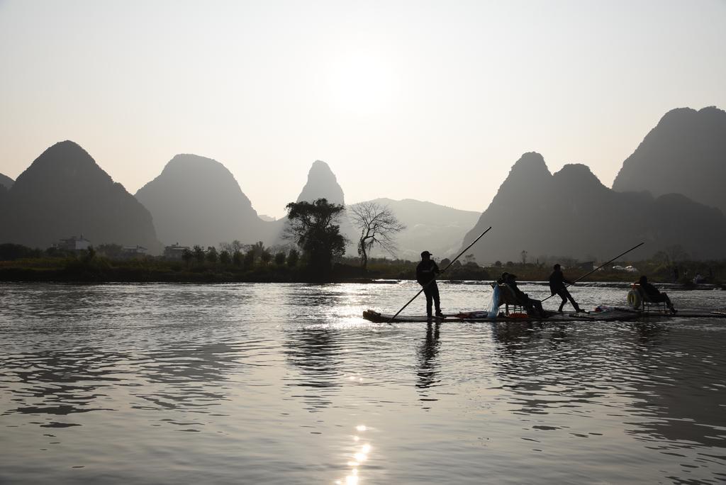 Zen Box House Hotel Yangshuo Exterior photo